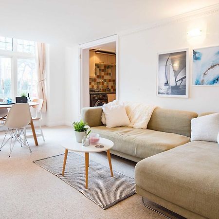 ボーンマスVictorian Duplex In Burlington Mansionsアパートメント エクステリア 写真